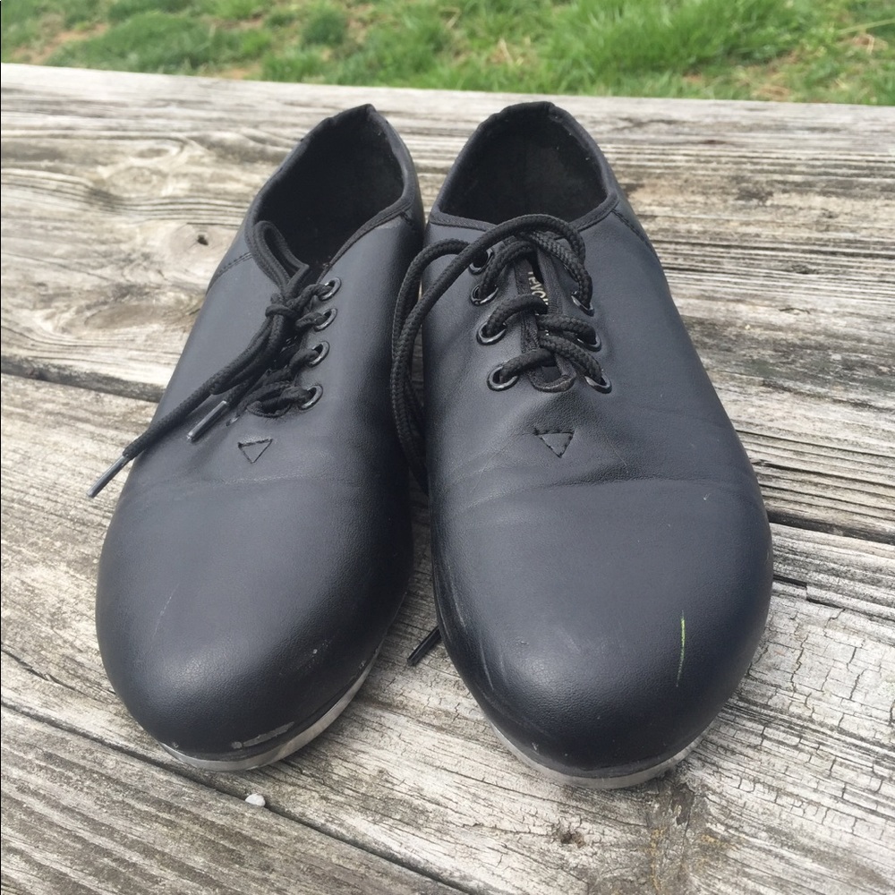 Tap shoes